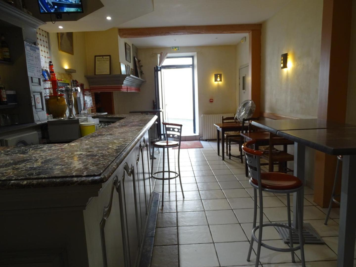 Hotel De La Poste Tardets-Sorholus المظهر الخارجي الصورة