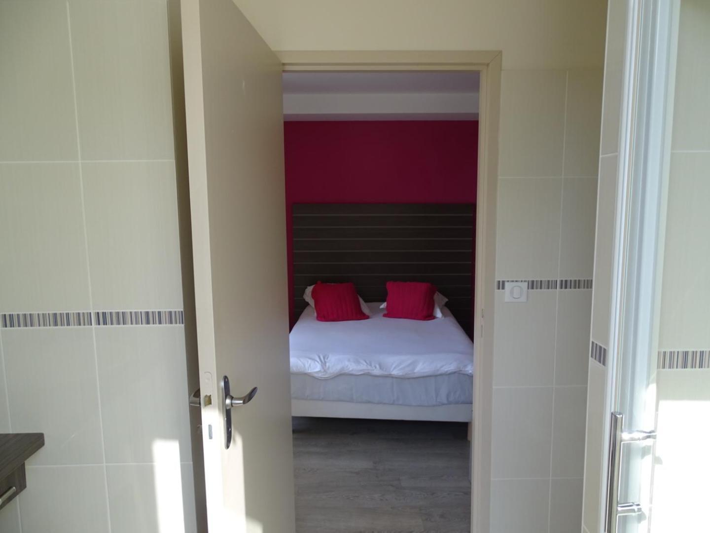 Hotel De La Poste Tardets-Sorholus المظهر الخارجي الصورة