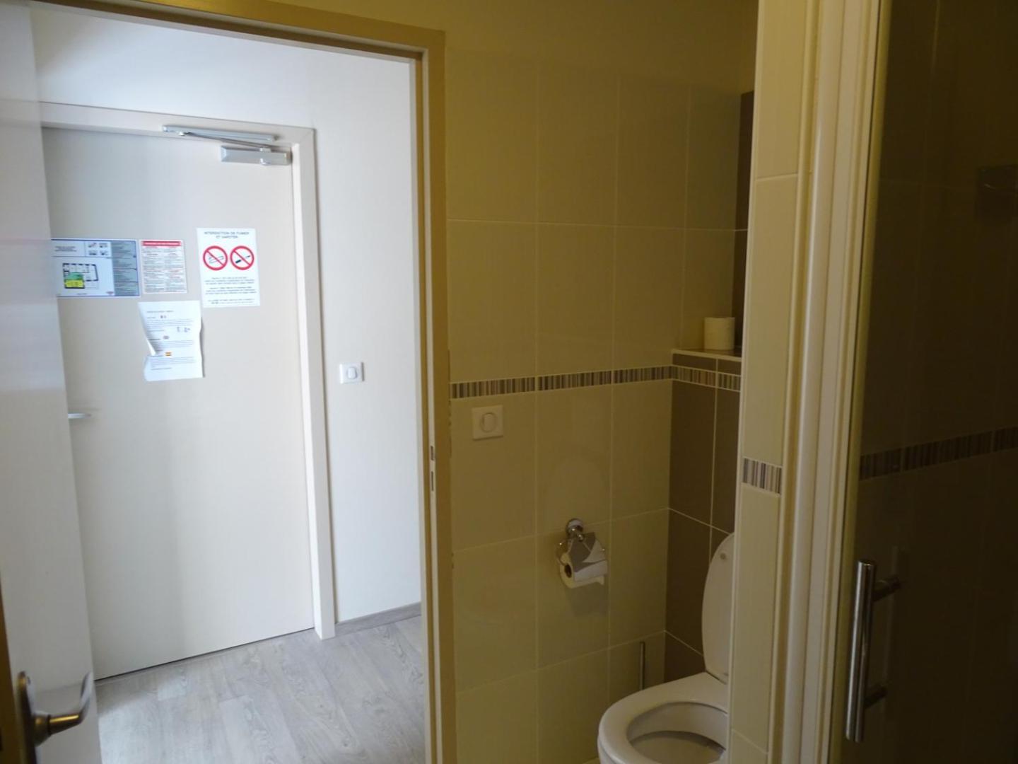 Hotel De La Poste Tardets-Sorholus المظهر الخارجي الصورة